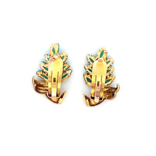 Load image into Gallery viewer, Vintage 14K Carved emerald Earrings
