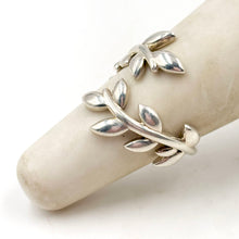 Load image into Gallery viewer, Tiffany &amp; Co Sterling Silver Olive Leaf Ring
