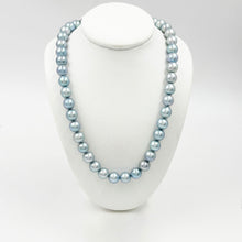 Load image into Gallery viewer, Sterling silver Grey/ Blue Pearl Necklace
