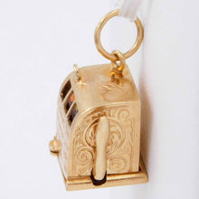 Load image into Gallery viewer, Working Vintage 14k Yellow solid Gold SLOT MACHINE Charm 5.3dwt
